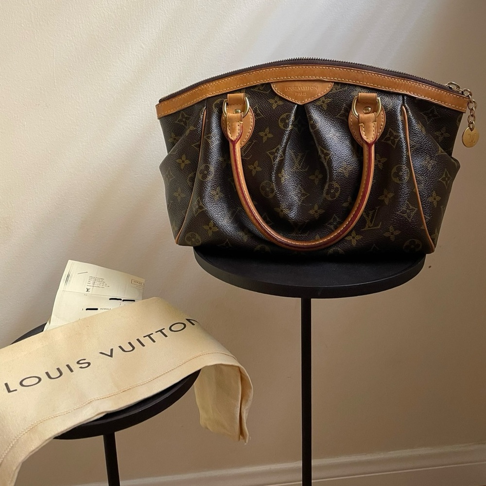 Louis Vuitton Tivoli PM | made in France | dust bag & receipt available